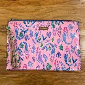 Lilly Pulitzer pouch